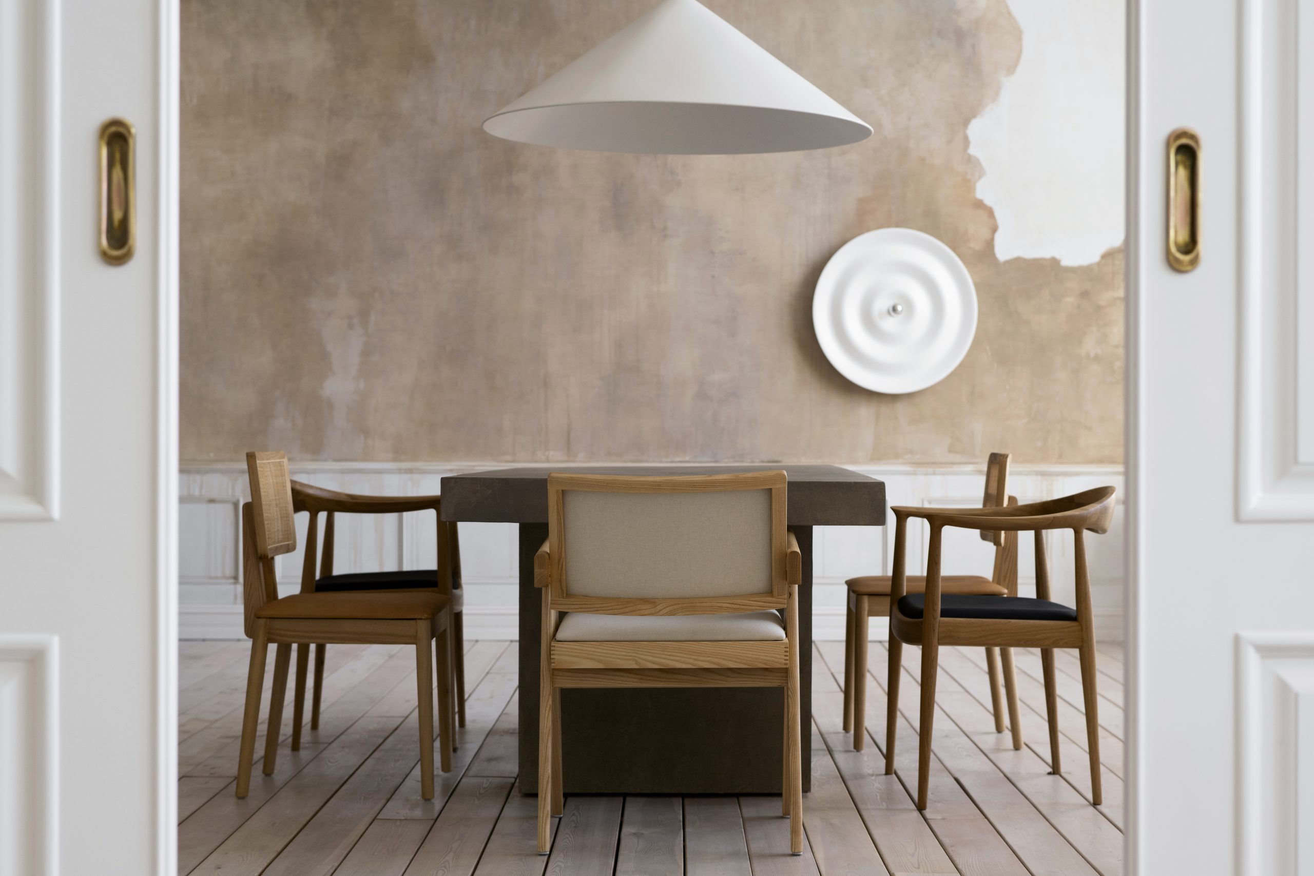 Cómo modernizar un comedor clásico